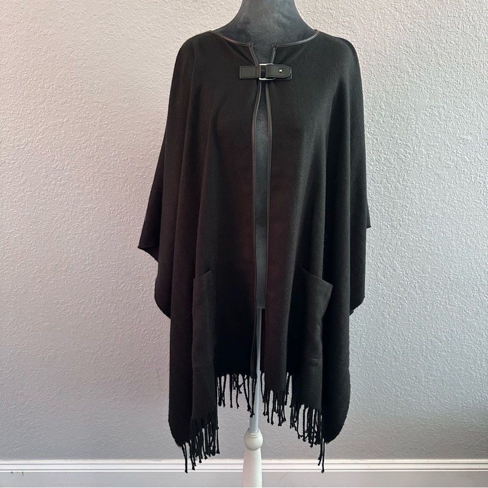 Lauren Ralph Lauren Buckle-Front Poncho / Cape Wrap - NWT